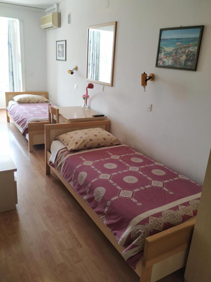 Accomodation Pertout Nova Gorica Ngoại thất bức ảnh