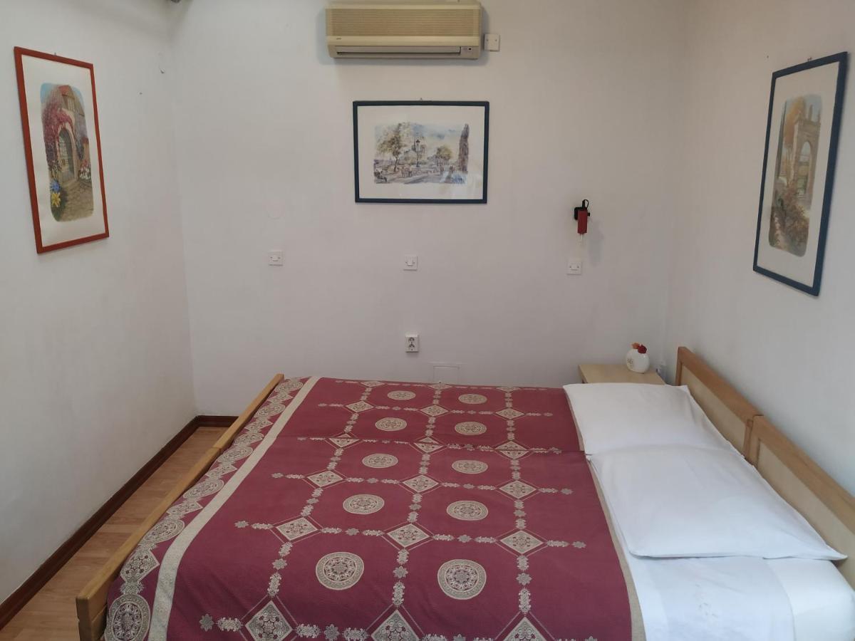Accomodation Pertout Nova Gorica Ngoại thất bức ảnh