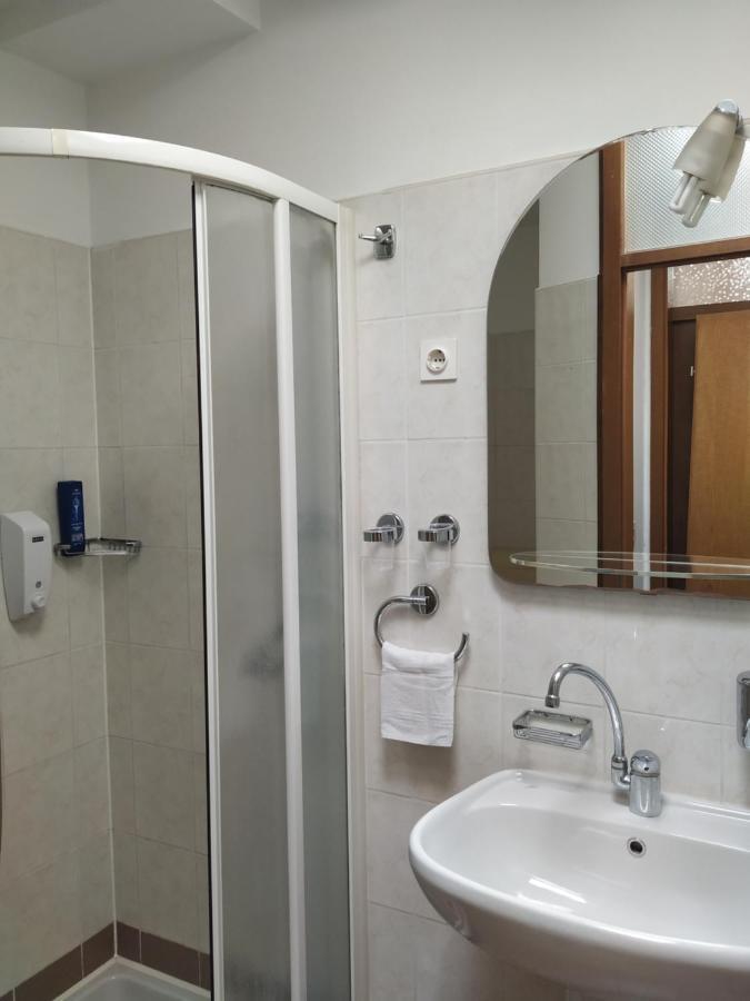 Accomodation Pertout Nova Gorica Ngoại thất bức ảnh