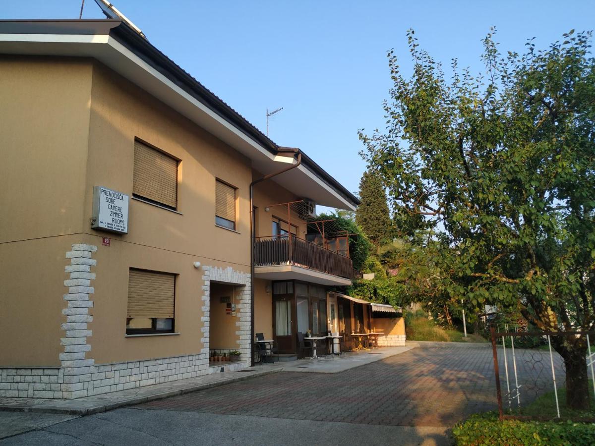 Accomodation Pertout Nova Gorica Ngoại thất bức ảnh