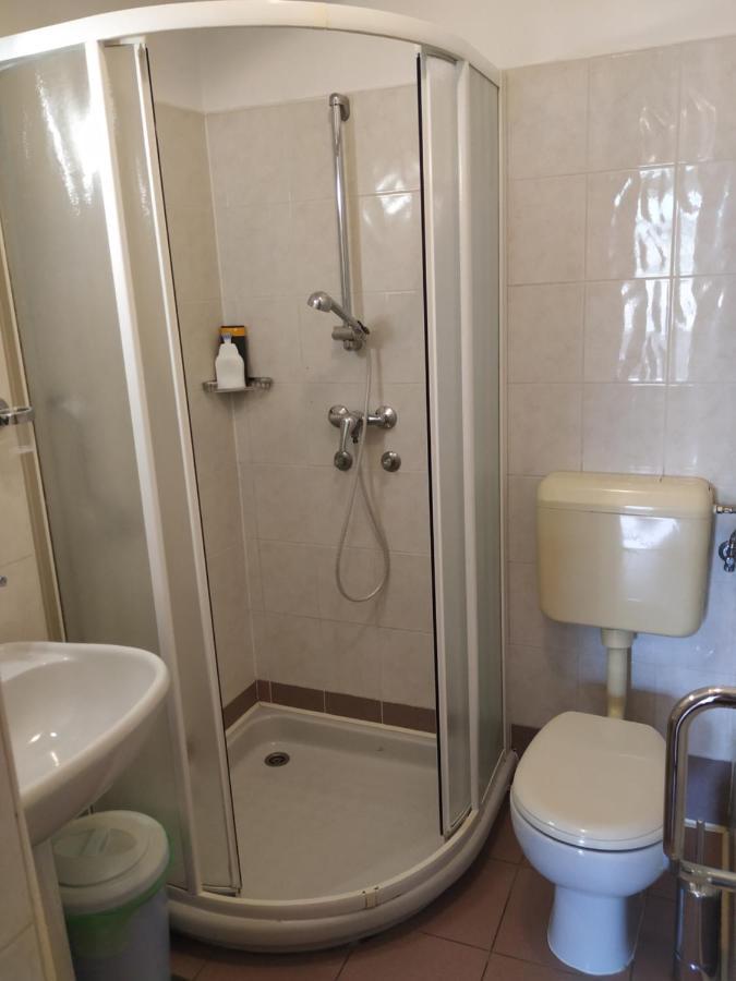 Accomodation Pertout Nova Gorica Ngoại thất bức ảnh